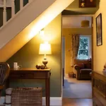 East Wing Country & Tennis Court Access Sleeps 4